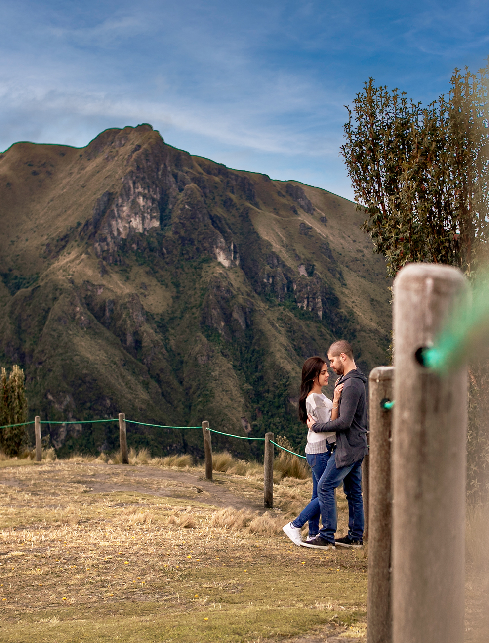 destination-wedding-quito-ecuador-couple-dramatic-sky.jpg